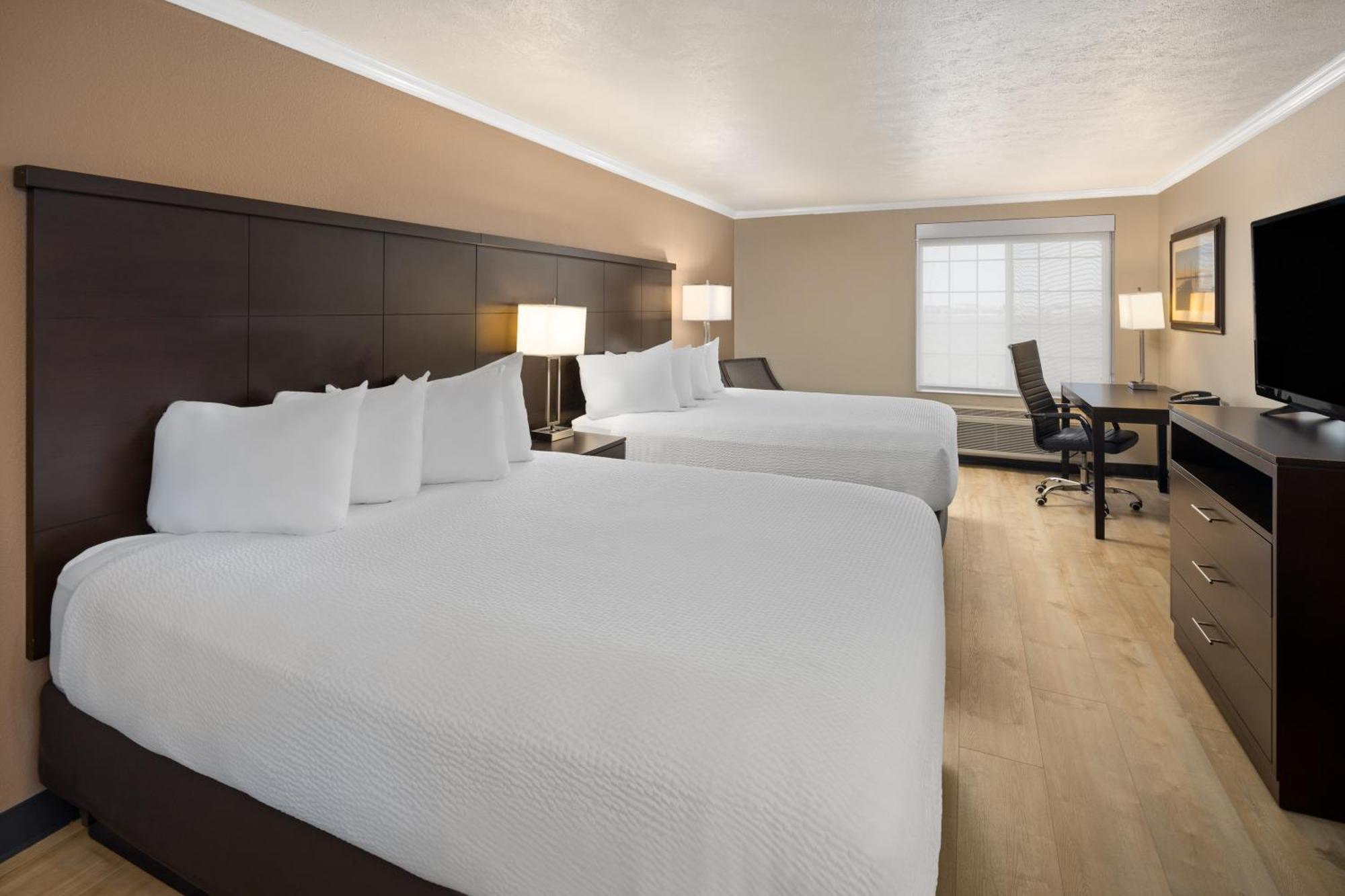 Ramada By Wyndham Moses Lake Extérieur photo
